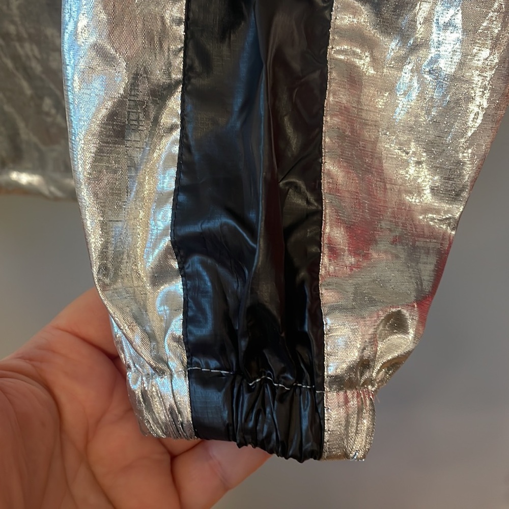 Packable Metallic Silver And Black Pullover Jacket - image 6